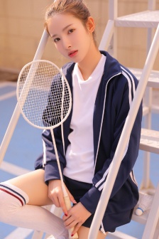 丰胸美女